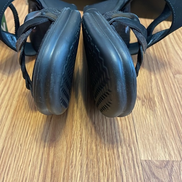 Skechers Cali Rumblers City Dash Slingback Wedge Sandals. Black. Size 9. NWT! - Picture 9 of 16